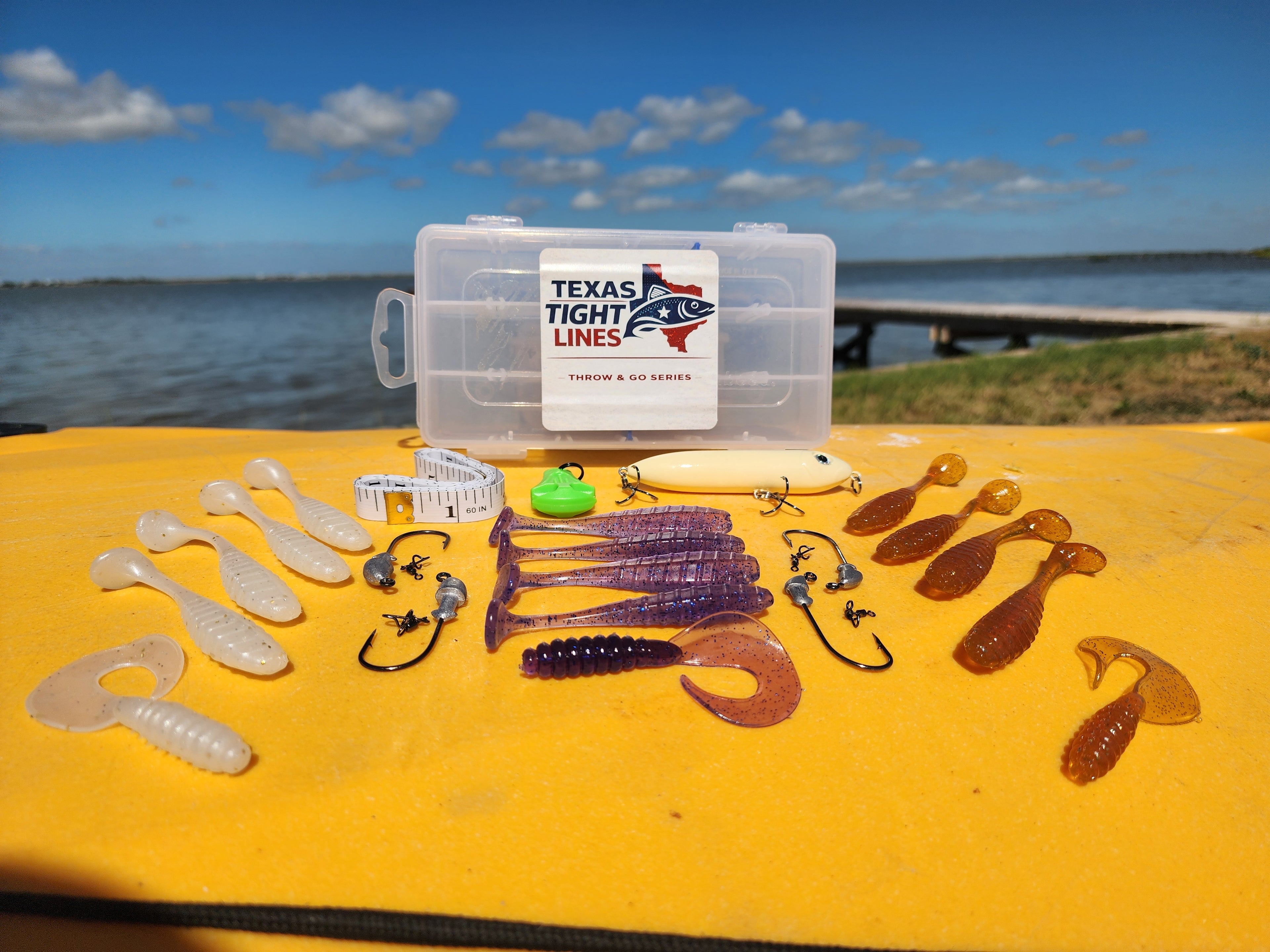 Texas Tight Lines Throw & Go Essential Box